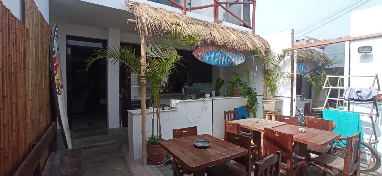 Bravo Hostels: Surf House プンタ・エルモサ エクステリア 写真