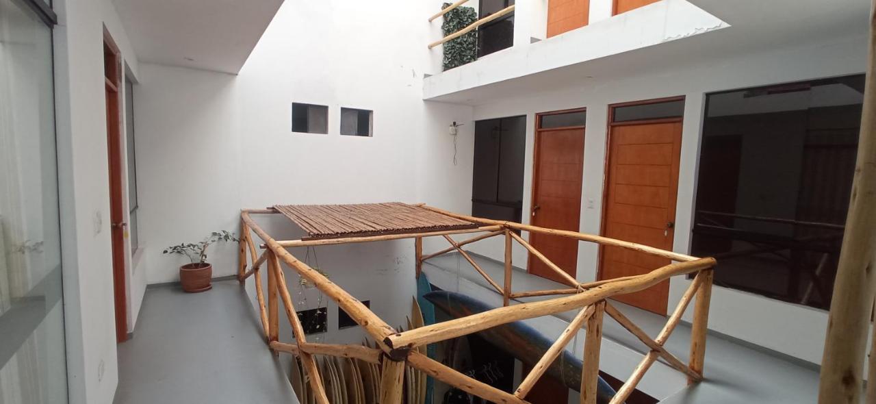 Bravo Hostels: Surf House プンタ・エルモサ エクステリア 写真