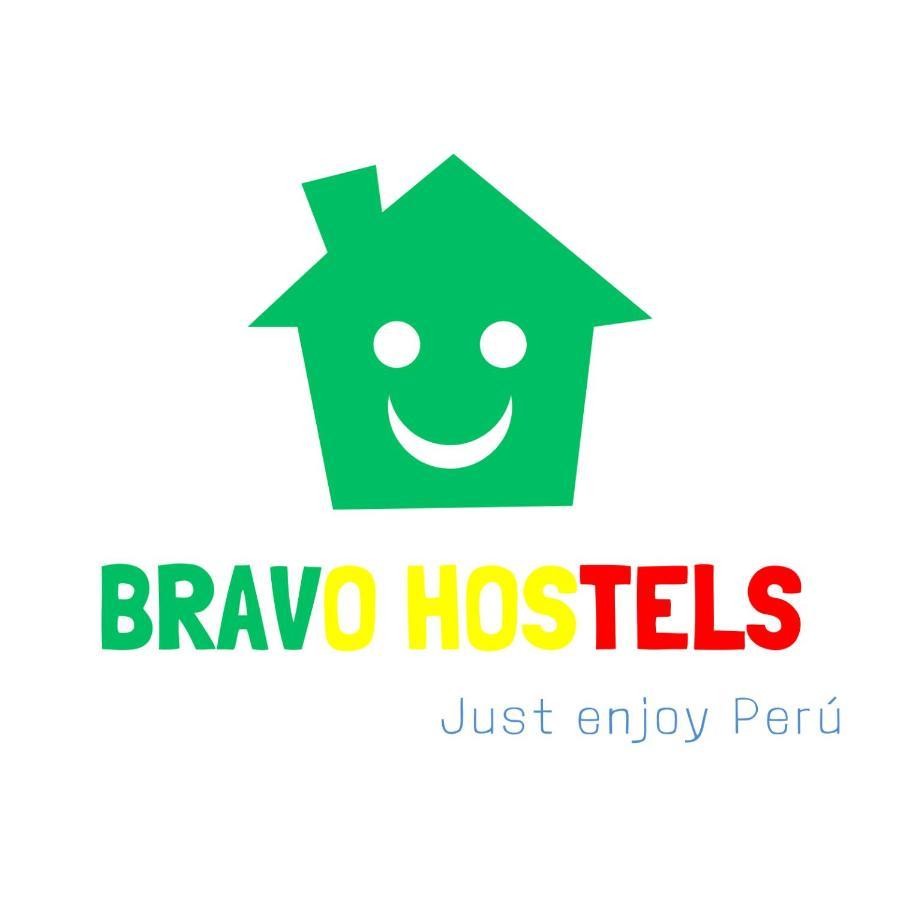 Bravo Hostels: Surf House プンタ・エルモサ エクステリア 写真